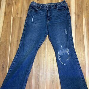 Flared lowrise jeans